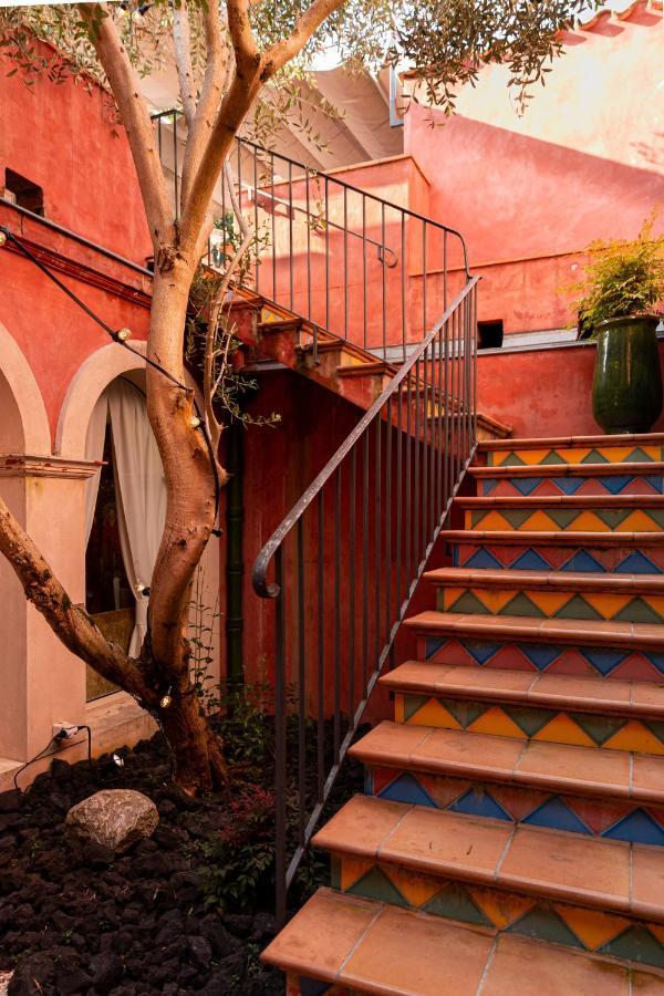 Hotel Le Square Astaffort Exterior foto